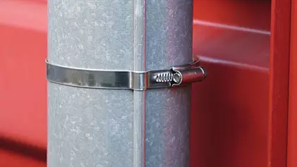 Leitungshalter für Regenfallrohre