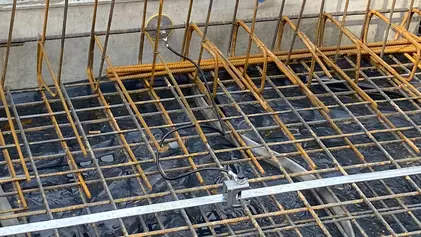 Erdungsfestpunkte mit flexibler Anschlussklemme