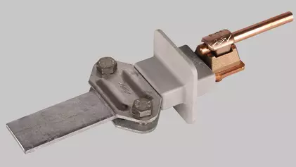 Zweimetall-Trennklemme mit Schirm