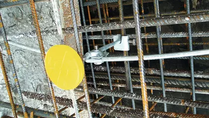 Erdungsfestpunkt / Wanddurchführungen