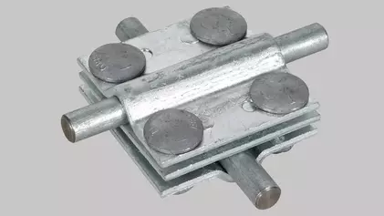 Kreuzstücke mit Flachrundschrauben für ober- und unterirdische Verbindungen