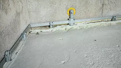 Flachband- / Rundleitungshalter mit Druckstück