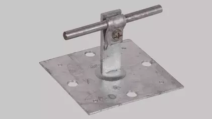 Dachleitungshalter für Flachdächer mit Befestigungsbohrungen