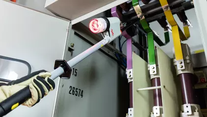 Spannungsprüfer PHE4 (British Influenced Voltage Level)