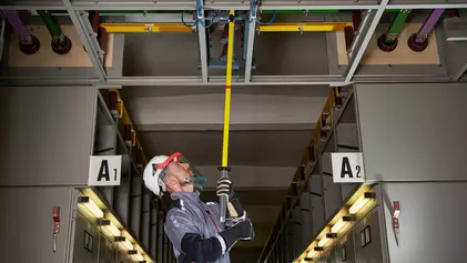 Isolierstange mit Handkurbel